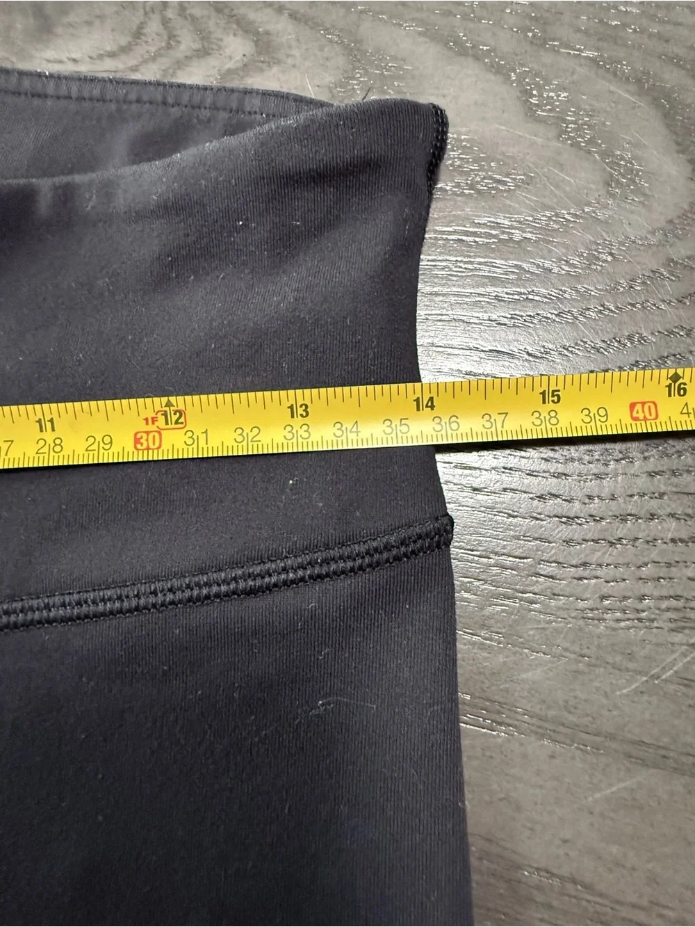 Lululemon Wunder Under Black Leggings Size 6 Mid Rise 28” Inseam
